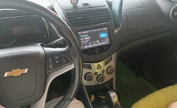 Chevrolet Tracker 2014 года за 4 900 000 тг. в Восточно-Казахстанская область