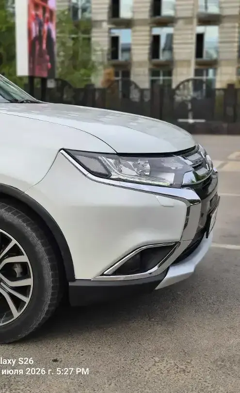 Mitsubishi Outlander 2015 года за 9 300 000 тг. в Сарыагаш фото 4