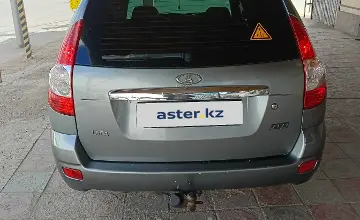 LADA (ВАЗ) Priora 2013 года за 2 000 000 тг. в Астана фото 3