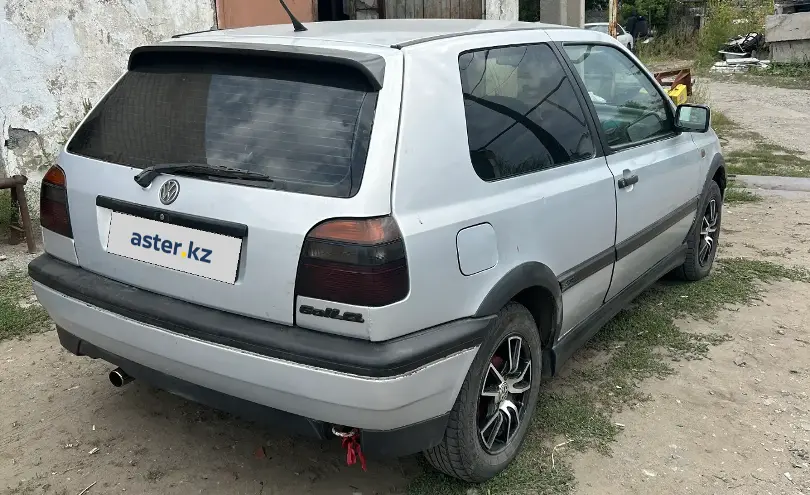 Volkswagen Golf 1992 года за 1 600 000 тг. в Костанайская область фото 3