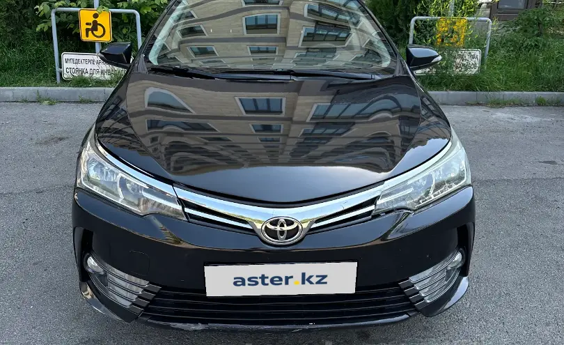 Toyota Corolla 2018 года за 7 500 000 тг. в Алматы