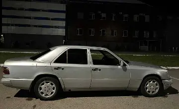 Mercedes-Benz W124 1992 года за 700 000 тг. в Павлодар фото 4