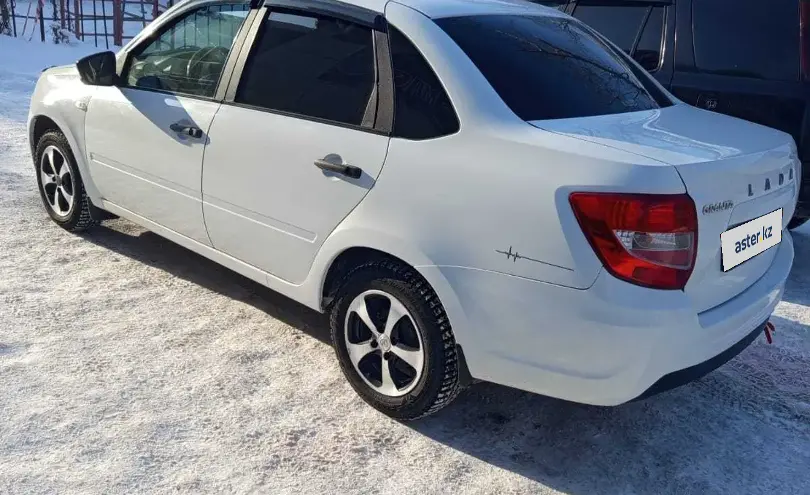 LADA (ВАЗ) Granta 2021 года за 3 750 000 тг. в Усть-Каменогорск фото 4