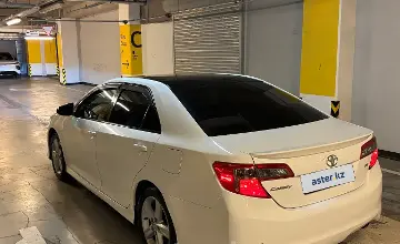 Toyota Camry 2013 года за 8 000 000 тг. в Алматы