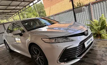 Toyota Camry 2023 года за 17 500 000 тг. в Западно-Казахстанская область фото 2