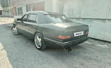 Mercedes-Benz E-Класс 1993 года за 1 900 000 тг. в Алматы