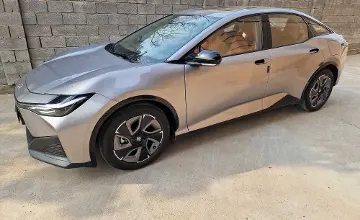 Toyota bZ3 2023 года за 9 000 000 тг. в Туркестанская область