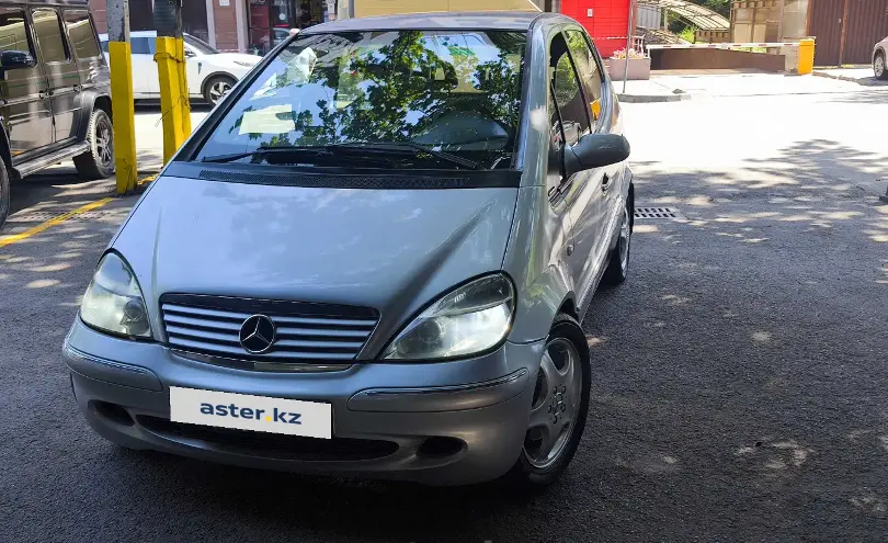 Mercedes-Benz A-Класс 2001 года за 2 500 000 тг. в Алматы фото 2
