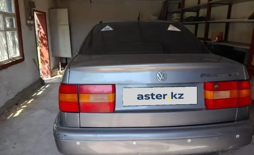 Volkswagen Passat 1994 года за 1 500 000 тг. в Караганда фото 4