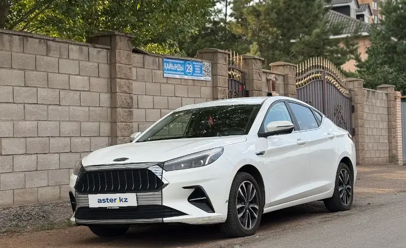 JAC J7 2021 года за 3 800 000 тг. в Астана