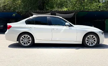 BMW 3 серии 2016 года за 8 300 000 тг. в Алматы фото 3