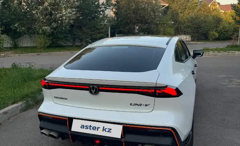 Changan UNI-V 2025 года за 9 950 000 тг. в Астана фото 4