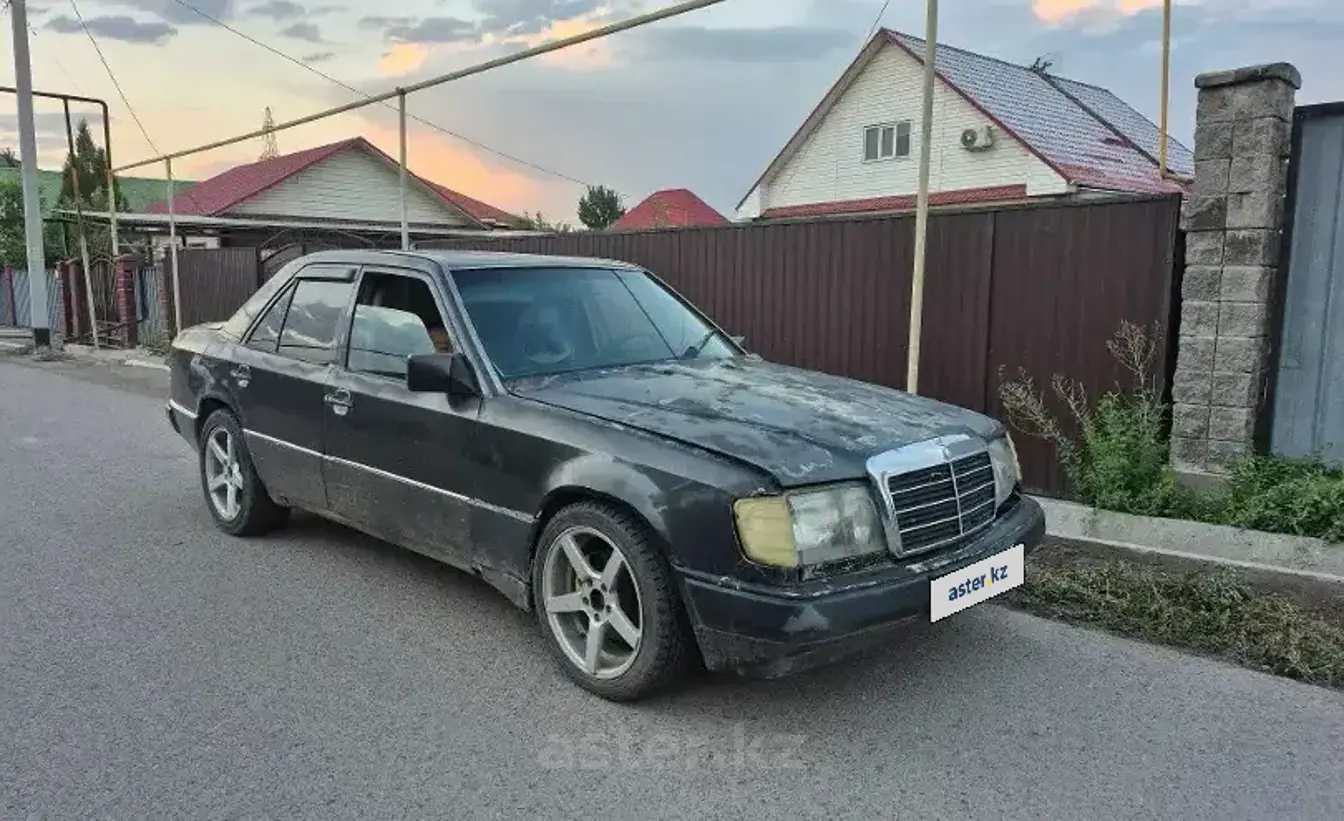 Mercedes-Benz E-Класс 1992 года за 600 000 тг. в Алматы фото 2