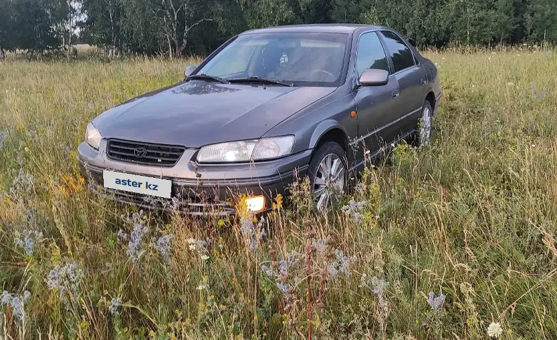 Toyota Camry 1998 года за 2 700 000 тг. в Акмолинская область