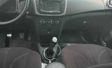 Renault Logan 2015 года за 2 500 000 тг. в Туркестанская область фото 5