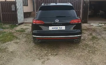 Volkswagen Touareg 2022 года за 26 000 000 тг. в Западно-Казахстанская область фото 4