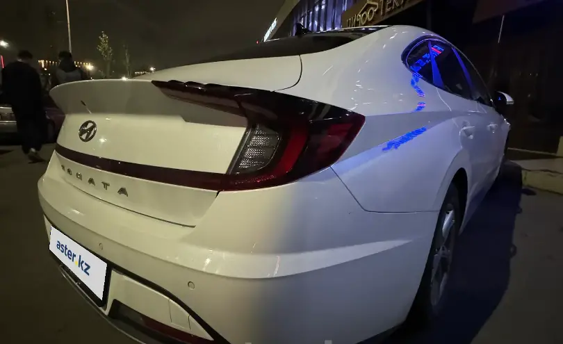 Hyundai Sonata 2019 года за 8 500 000 тг. в Астана фото 4