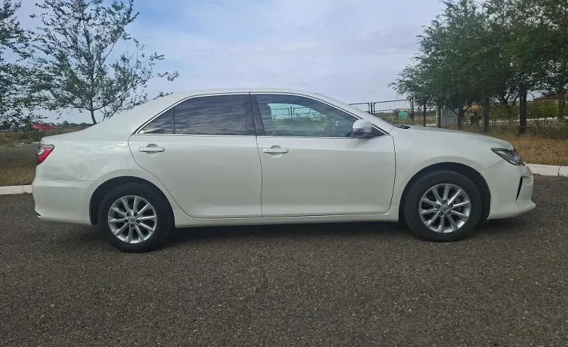 Toyota Camry 2017 года за 10 500 000 тг. в Астана фото 4