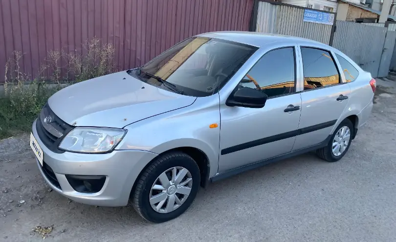 LADA (ВАЗ) Granta 2015 года за 2 000 000 тг. в Астана фото 1