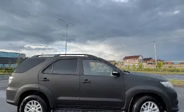 Toyota Fortuner 2014 года за 10 500 000 тг. в Астана фото 2