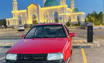 Volkswagen Vento 1992 года за 600 000 тг. в Астана фото 1