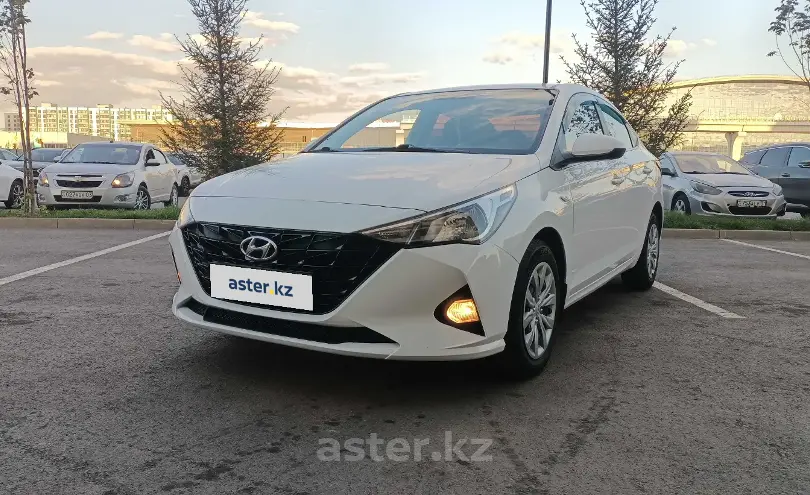 Hyundai Accent 2021 года за 6 800 000 тг. в Астана