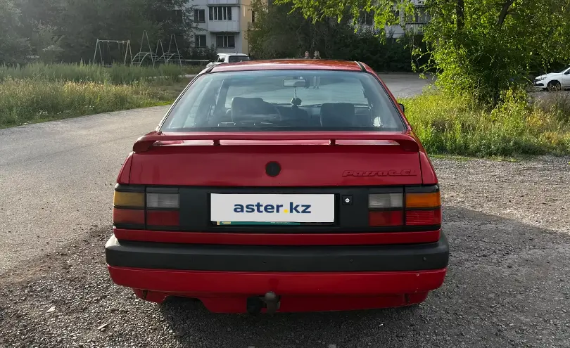 Volkswagen Passat 1989 года за 1 000 000 тг. в Карагандинская область фото 4