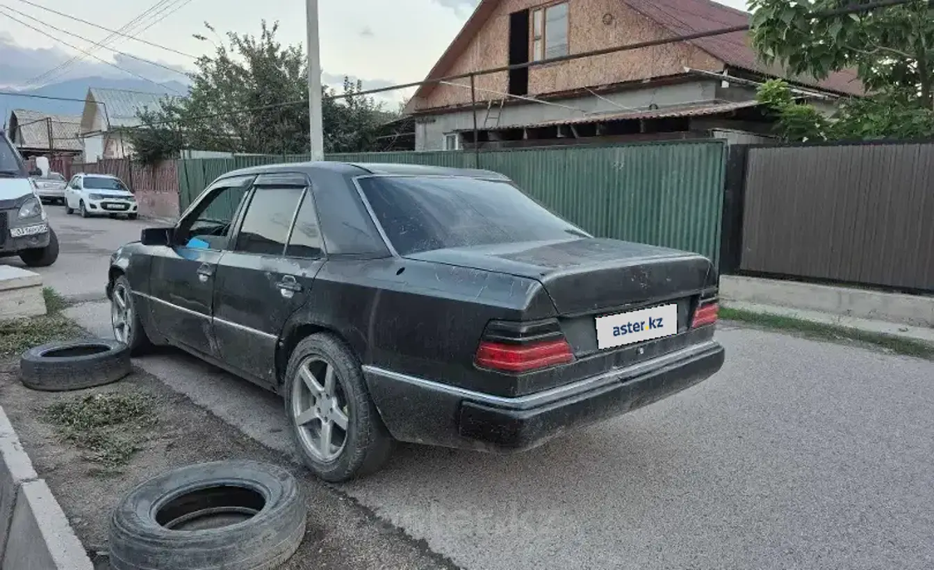 Mercedes-Benz E-Класс 1992 года за 600 000 тг. в Алматы фото 4