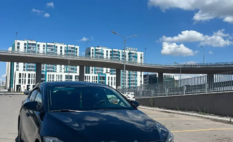 Hyundai Elantra 2017 года за 5 700 000 тг. в Астана