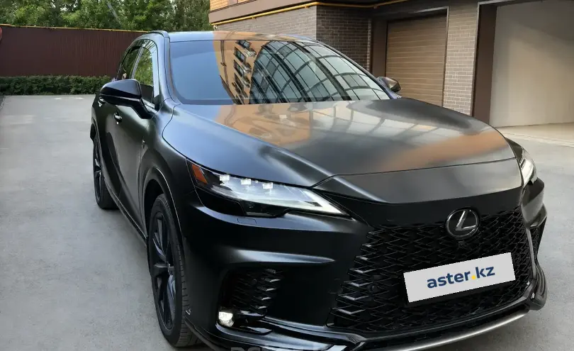 Lexus RX 2025 года за 50 000 000 тг. в Уральск