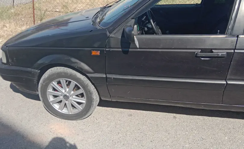 Volkswagen Passat 1993 года за 1 900 000 тг. в Шымкент