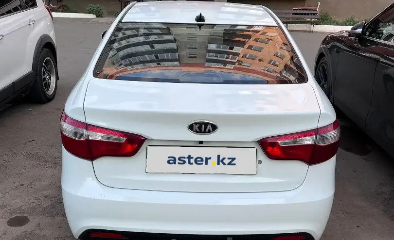 Kia Rio 2012 года за 2 800 000 тг. в Уральск фото 4