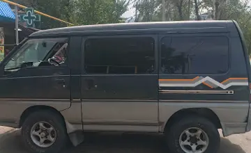 Mitsubishi Delica 1992 года за 1 500 000 тг. в Алматы фото 4