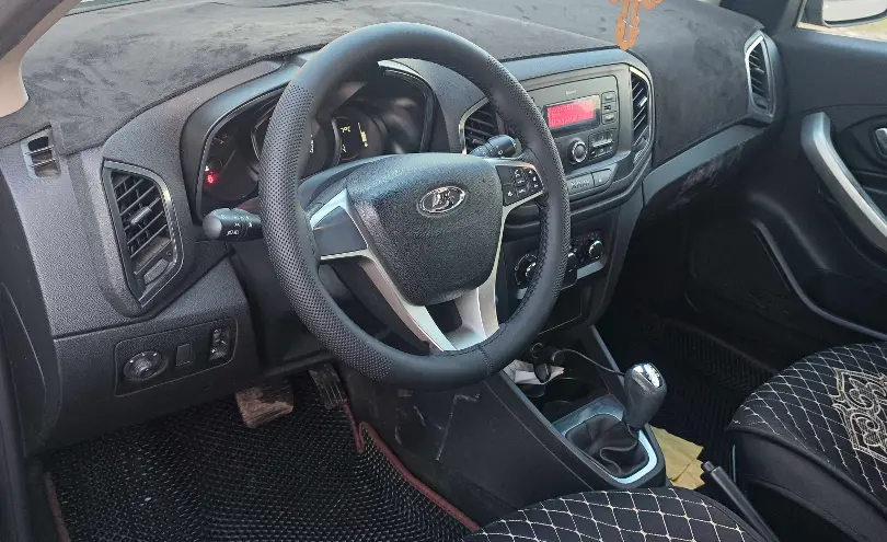 LADA (ВАЗ) XRAY 2019 года за 4 000 000 тг. в Астана