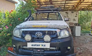 Toyota Hilux 2006 года за 12 000 000 тг. в Алматы фото 3