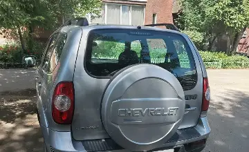Chevrolet Niva 2014 года за 4 000 000 тг. в Восточно-Казахстанская область фото 3