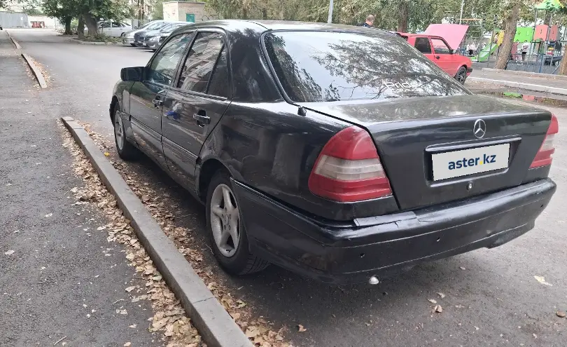 Mercedes-Benz C-Класс 1994 года за 1 300 000 тг. в Павлодар