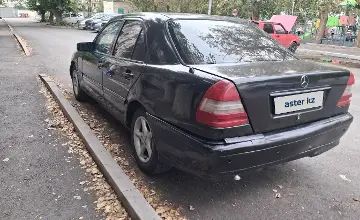 Mercedes-Benz C-Класс 1994 года за 1 900 000 тг. в Павлодар