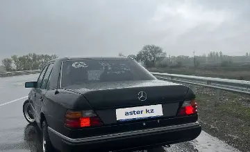 Mercedes-Benz E-Класс 1992 года за 2 050 000 тг. в Алматы фото 3
