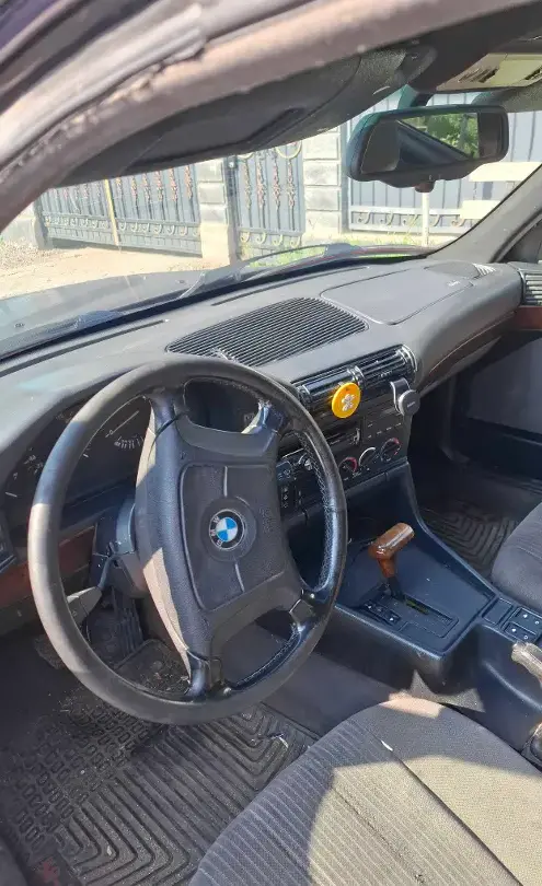 BMW 5 серии 1994 года за 2 300 000 тг. в Алматы фото 4