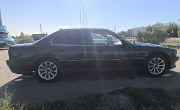 BMW 7 серии 1995 года за 3 200 000 тг. в Астана фото 4