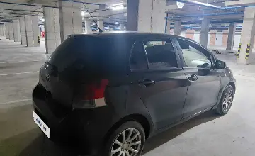 Toyota Yaris 2010 года за 3 800 000 тг. в Астана фото 2