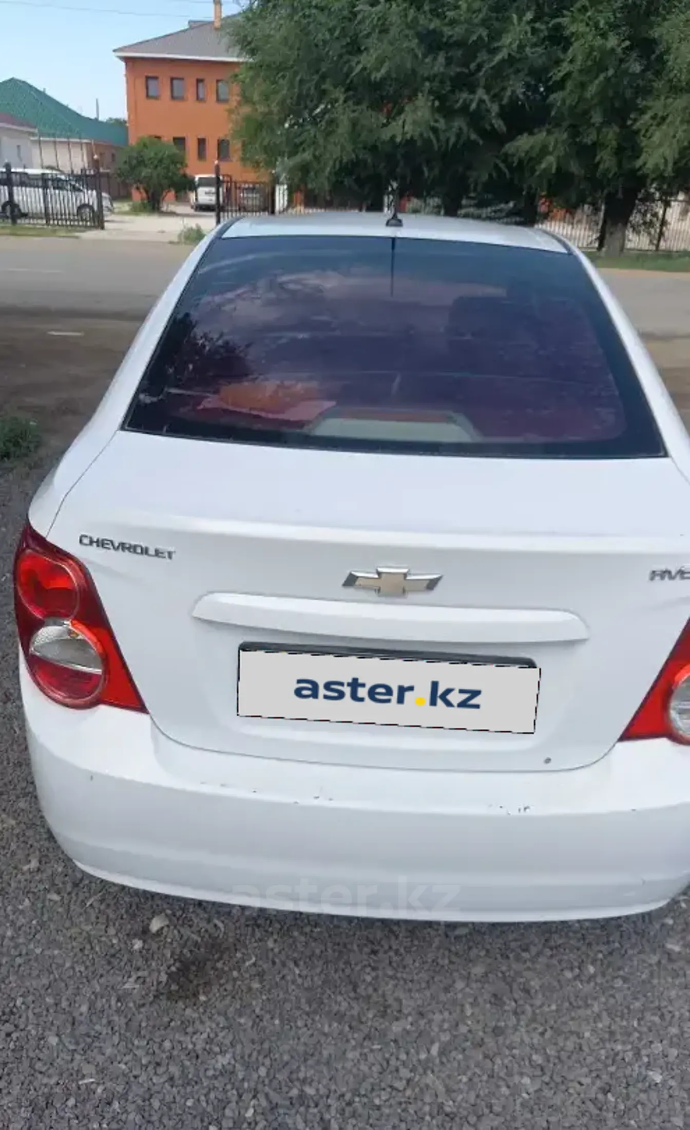 Chevrolet Aveo 2014 года за 2 200 000 тг. в Актюбинская область фото 3