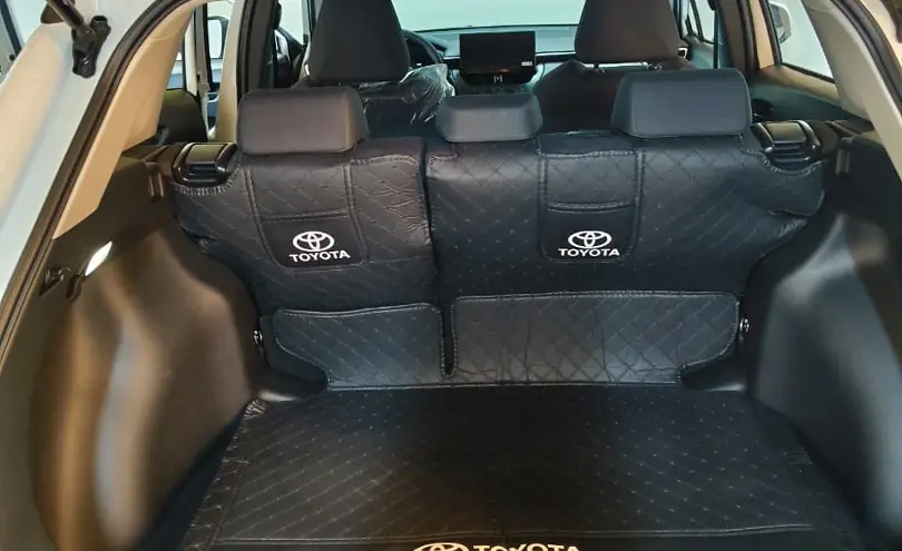 Toyota Corolla Cross 2025 года за 12 000 000 тг. в Караганда
