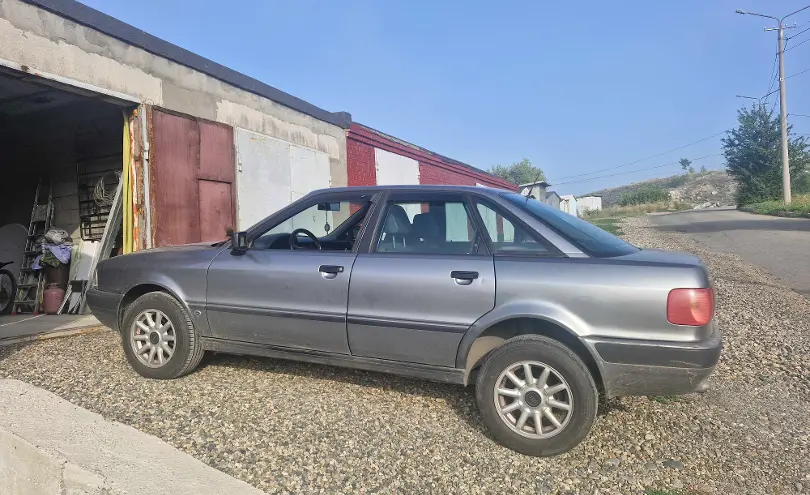 Audi 80 1992 года за 1 500 000 тг. в Усть-Каменогорск фото 2