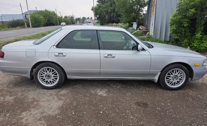 Nissan Laurel 1996 года за 2 500 000 тг. в Астана фото 2