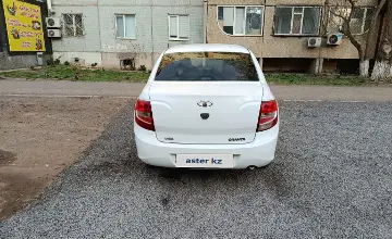 LADA (ВАЗ) Granta 2013 года за 2 500 000 тг. в Актюбинская область фото 3