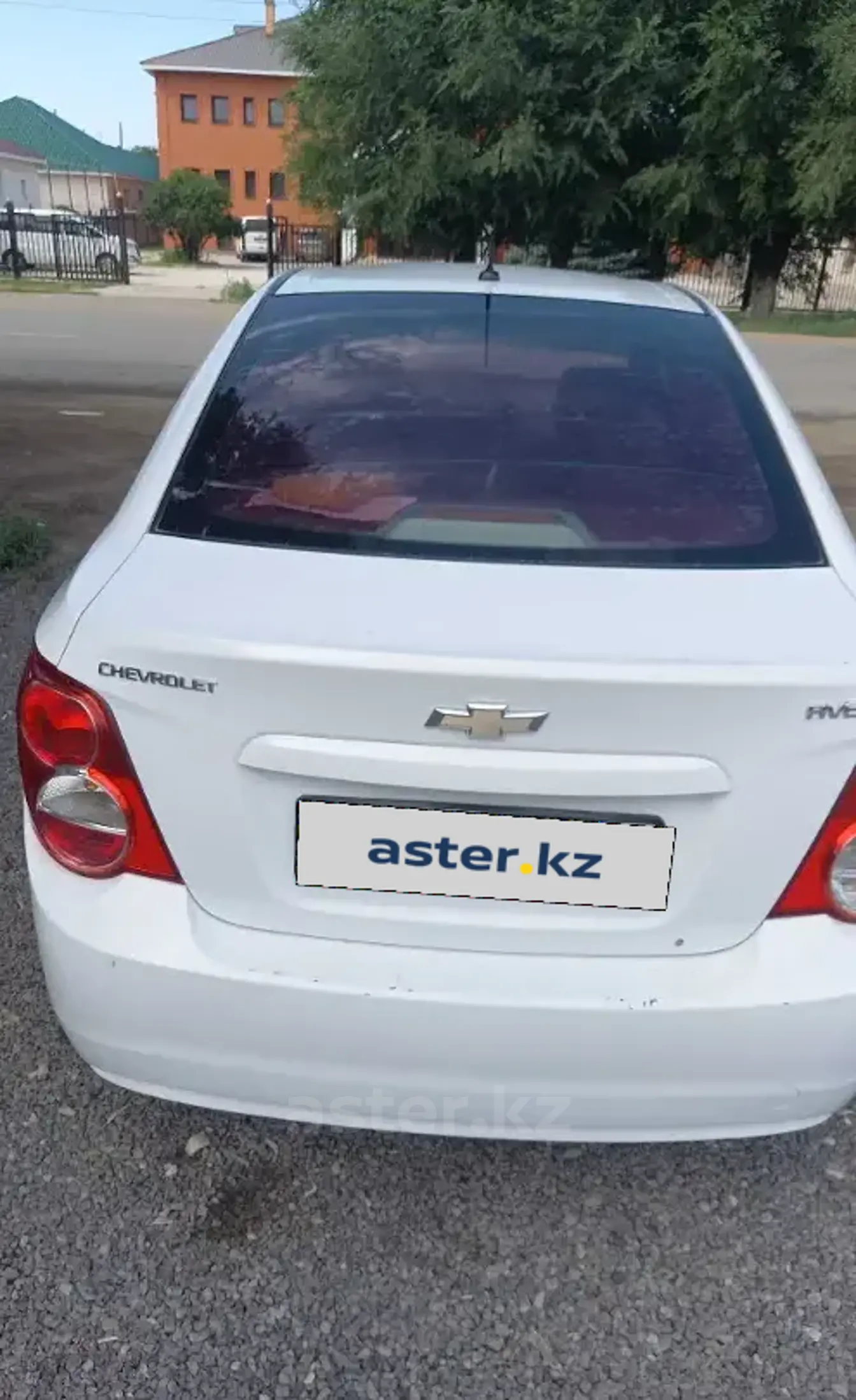 Chevrolet Aveo 2014 года за 2 200 000 тг. в Актюбинская область фото 3