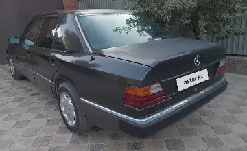 Mercedes-Benz E-Класс 1992 года за 900 000 тг. в Кызылорда фото 4