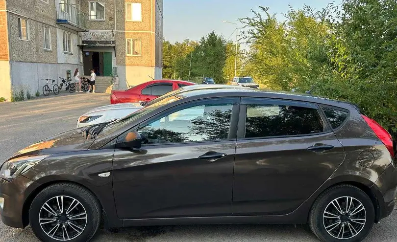 Hyundai Solaris 2016 года за 5 200 000 тг. в Карагандинская область фото 4